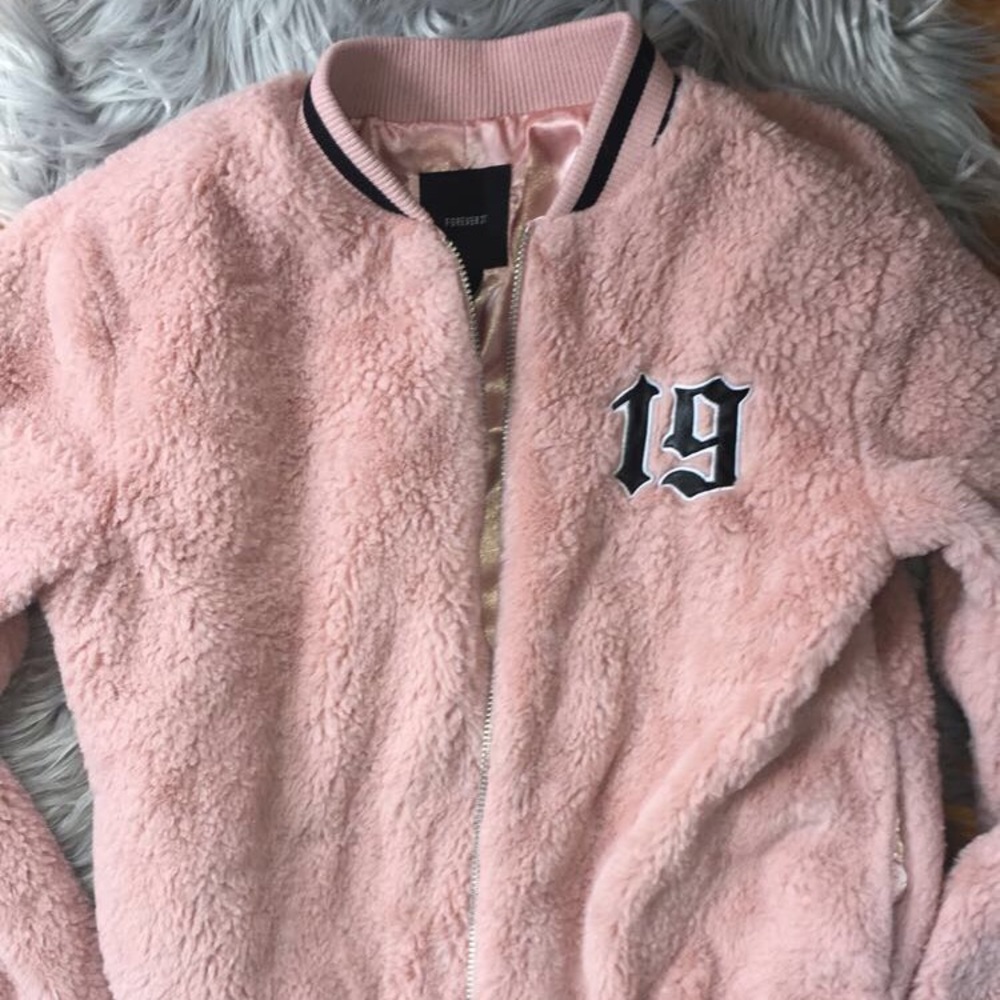 NWT forever21 letterman pink fuzzy jacket